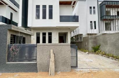6-Bedroom Detached Home with Elevator, Cinema & BQ – Victoria Island