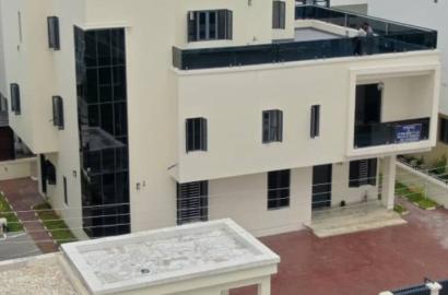 5-Bedroom Detached Home with BQ – Victory Park, Osapa London