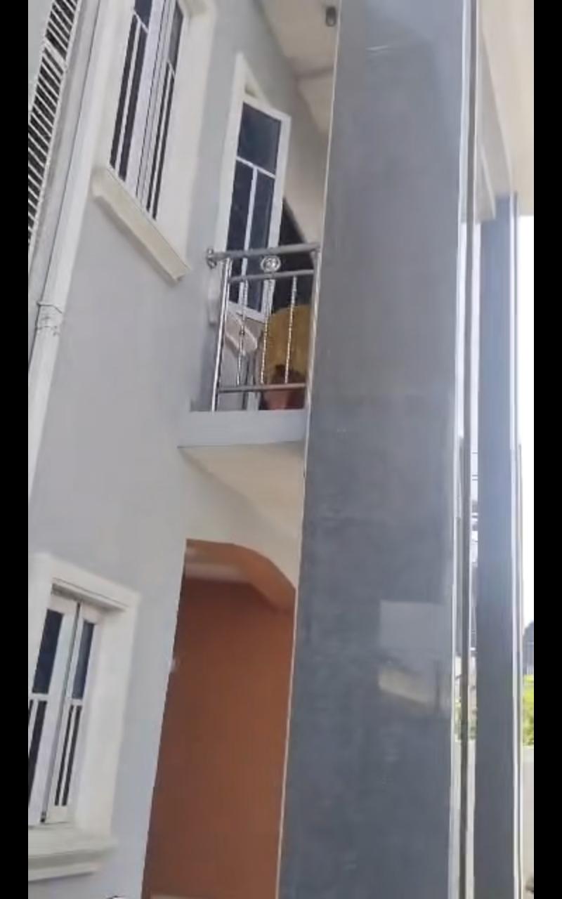 4-Bedroom Duplex with 2 Sitting Rooms at Canal View, Okota