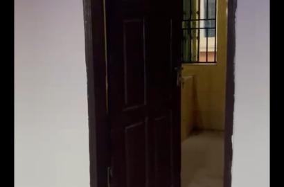 2-Bedroom Flat Upstairs at Peace Estate, Ago