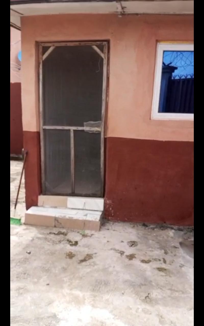 Room Self-Contained to Let at Ezeagwu Street, Oke-Afa