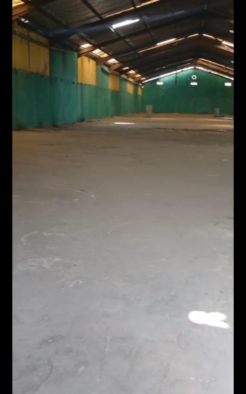 Warehouse on 19 Plots Along Oshodi–Apapa Expressway