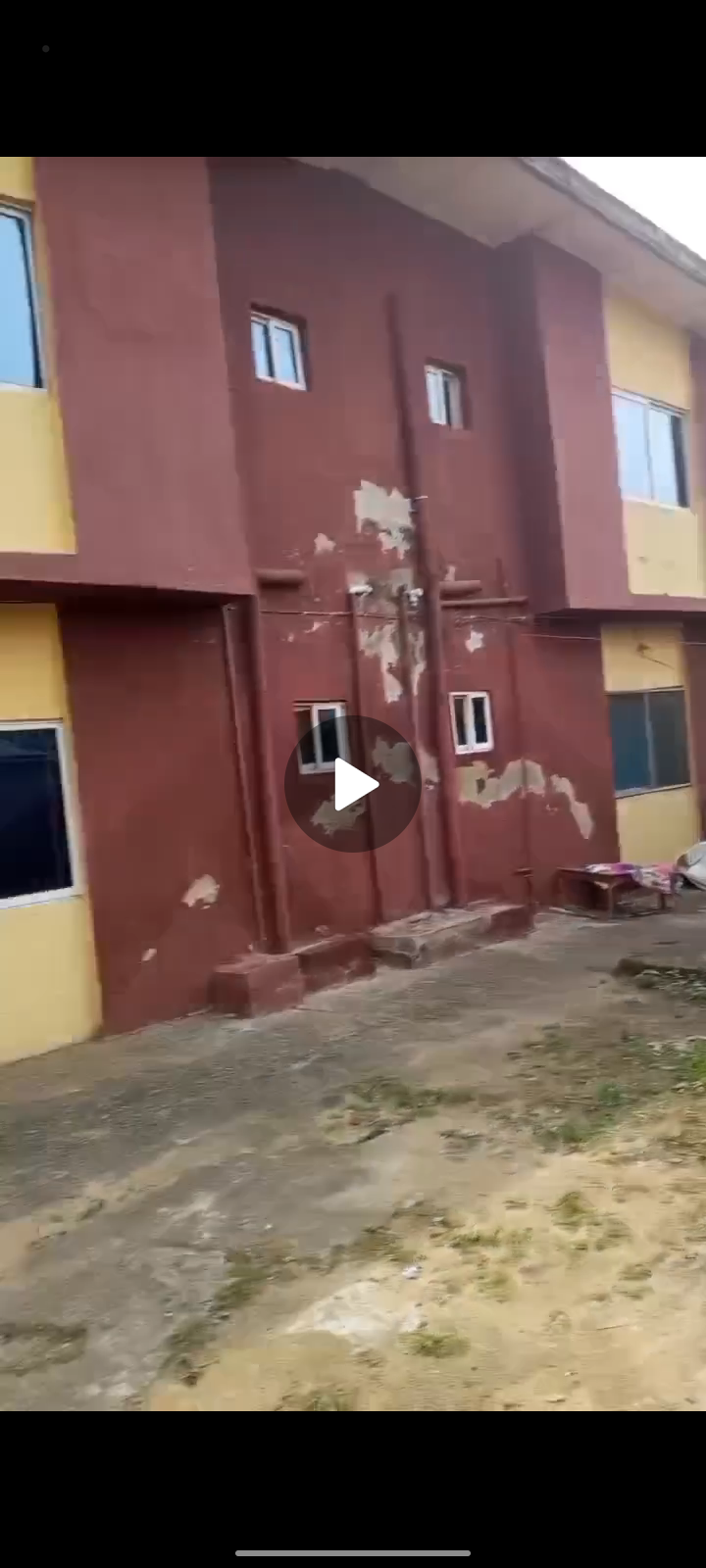 Block of 4 flat at bucknor estate