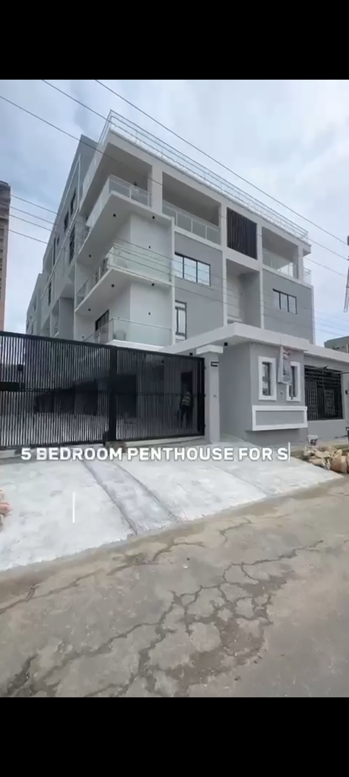Spacious 5bedroom Penthouse Maisonnette  Location: Off Queen’s Drive