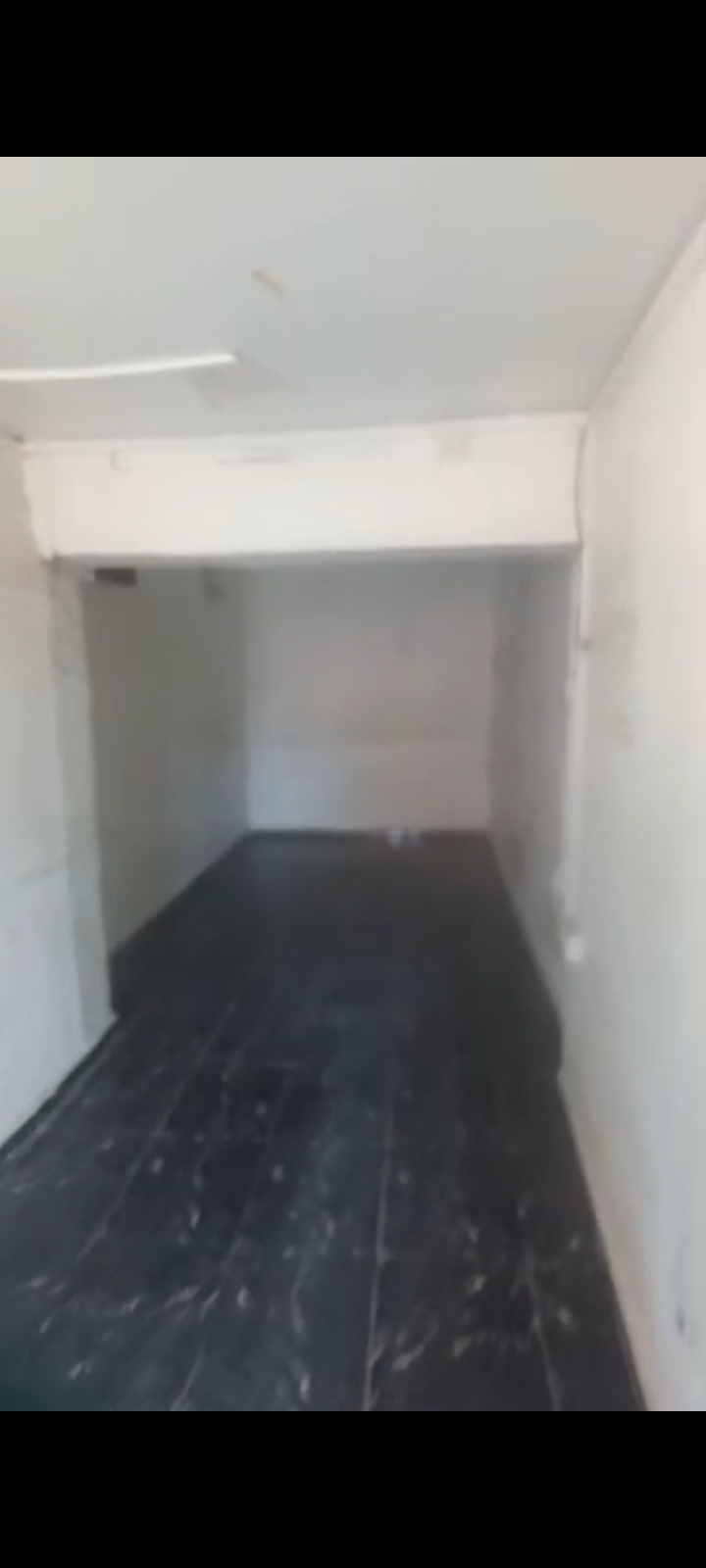 Spacious shop @off Ayodele Okeowo Sholuyi Gbagada