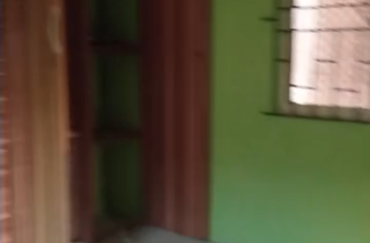 mini flat upstair for let @Iyana Ejigbo Bustop