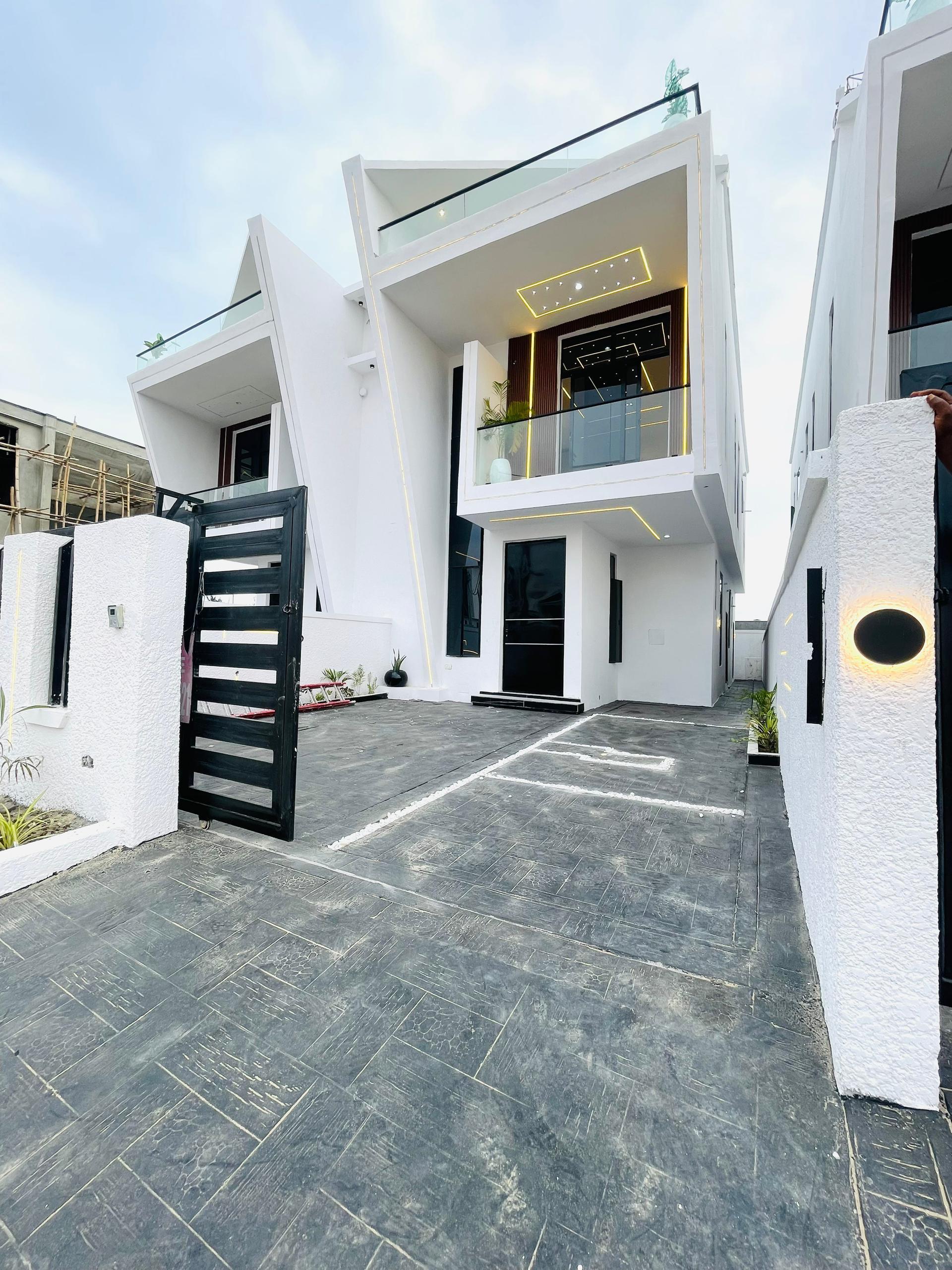 EXQUISITELY CARVED 4 BED SEMI-DETACHED HOME WITH BQ @IKOTA, LEKKI