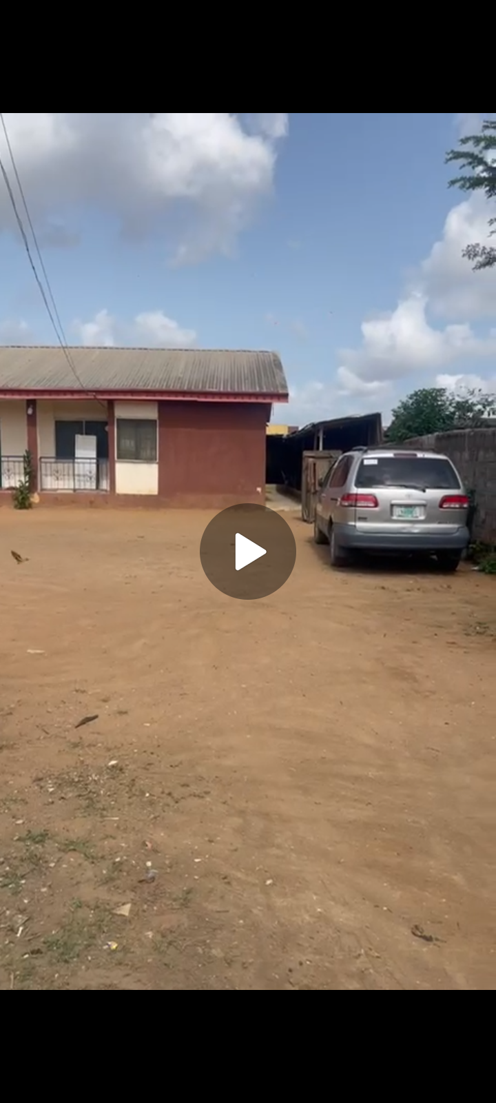 4 bedroom bungalow step back on full plot of land  @ agodo egbe ikotun Lagos.