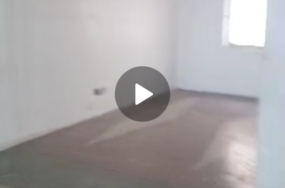 Standard 3Bedrm flat upstairs @off Adekunle Kuye str, aguda surulere .