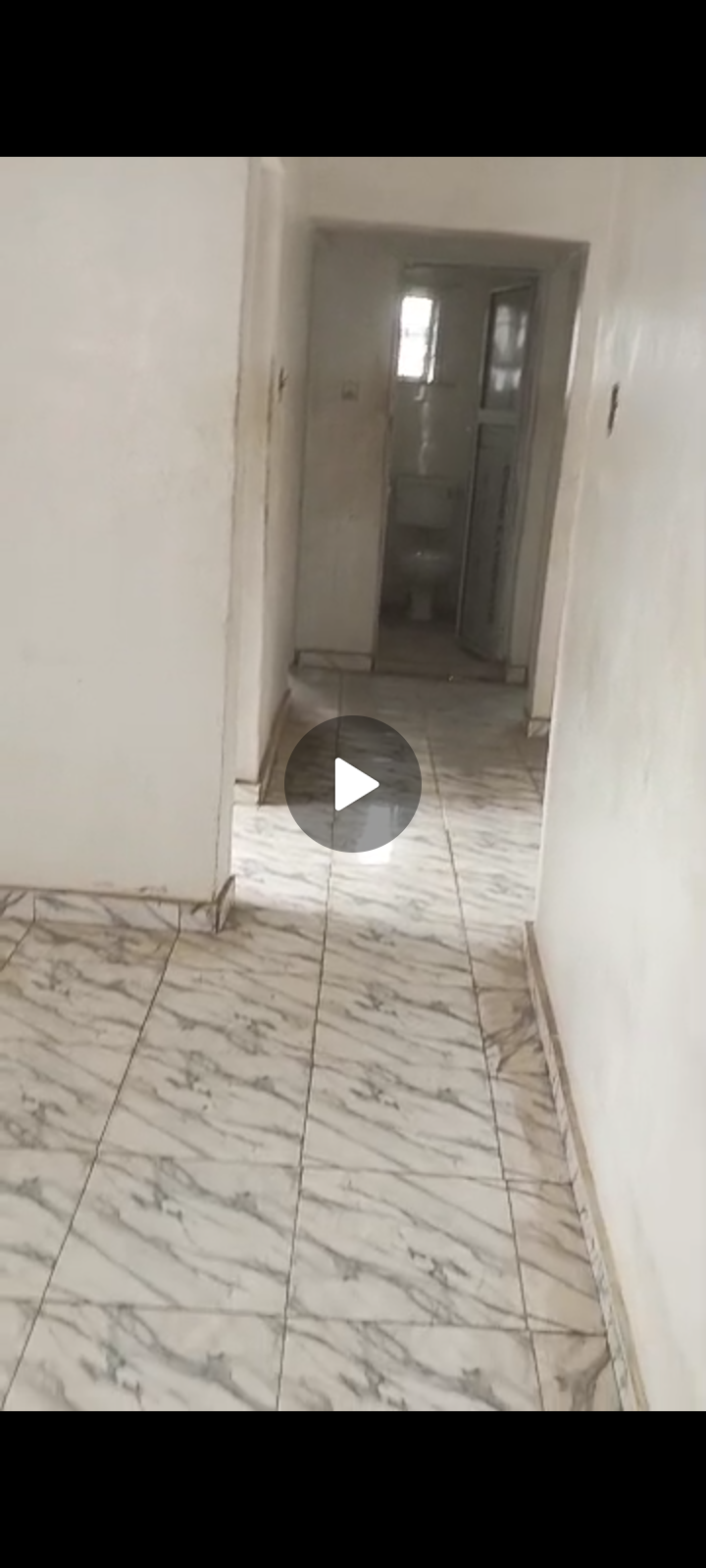 Decent & Spacious 2 Bed upstairs @General bus stop Isheri-LASU Rd