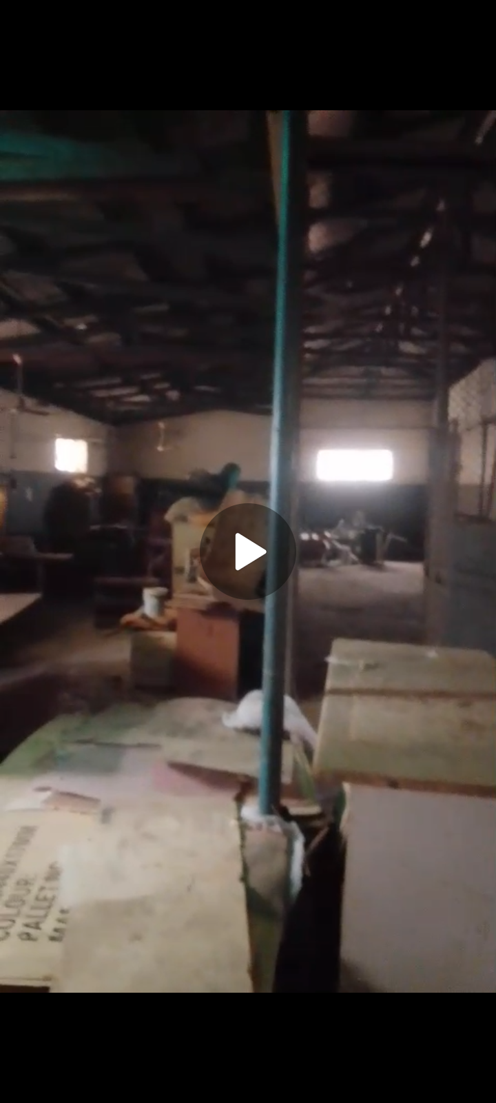 Medium warehouse @Olu Akinjiyan street ile-epo Ejigbo behind Ronik Secondary school.