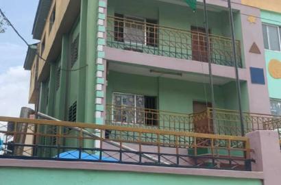 FUNCTIONAL SCHOOL, 27 ROOMS HOTEL, PLOT OF LAND. FOR SALE –