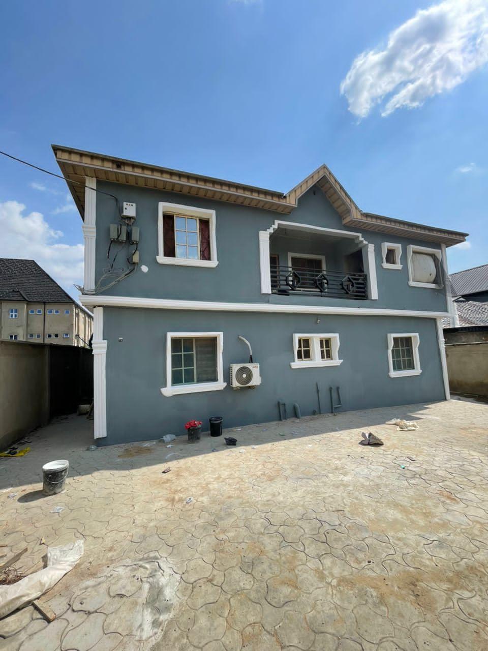 Block Of 7-flat for sale @IGE ESTATE IKOLA COMMAND IPAJA LAGOS.