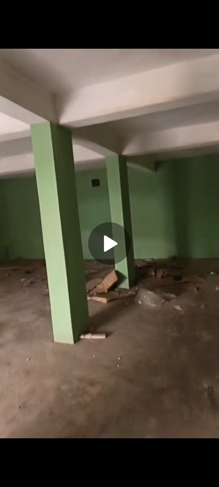 Warehouse for rent @Ronik side close to d road