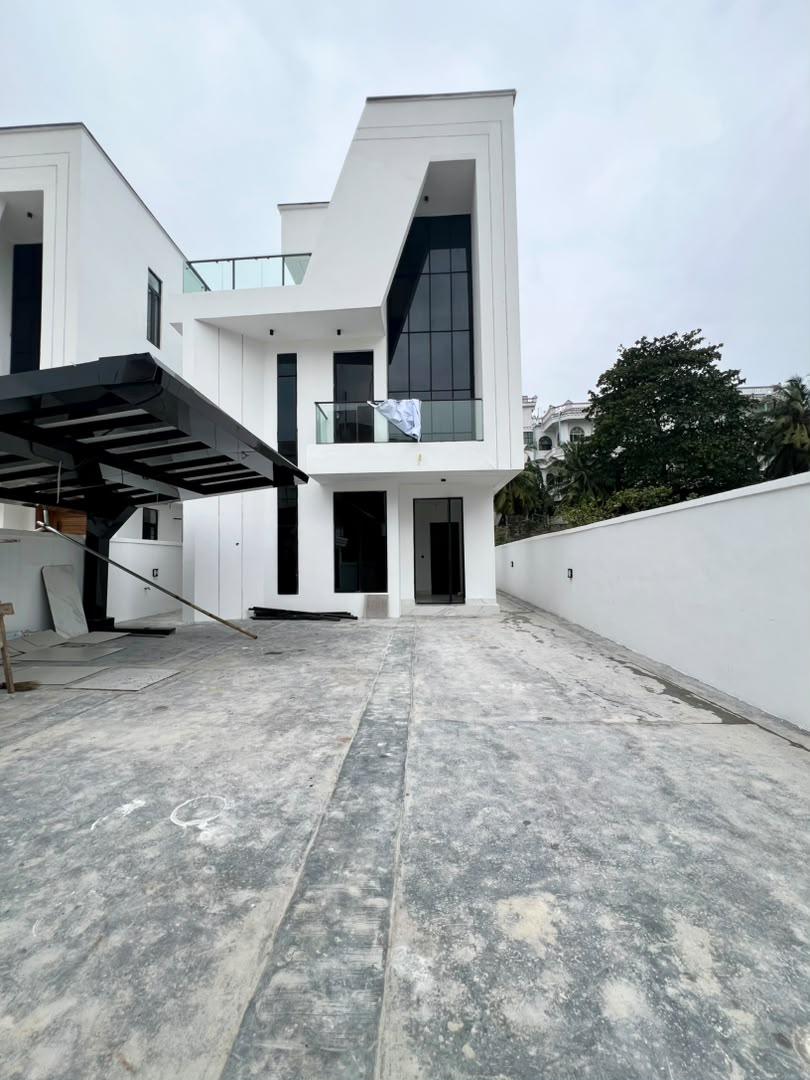 5-Bedroom Fully Detached Luxury Home