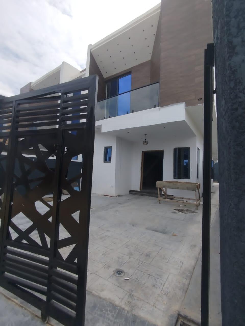 4-Bedroom Fully Detached Duplex + BQ | 📍Ado Road, Ajah
