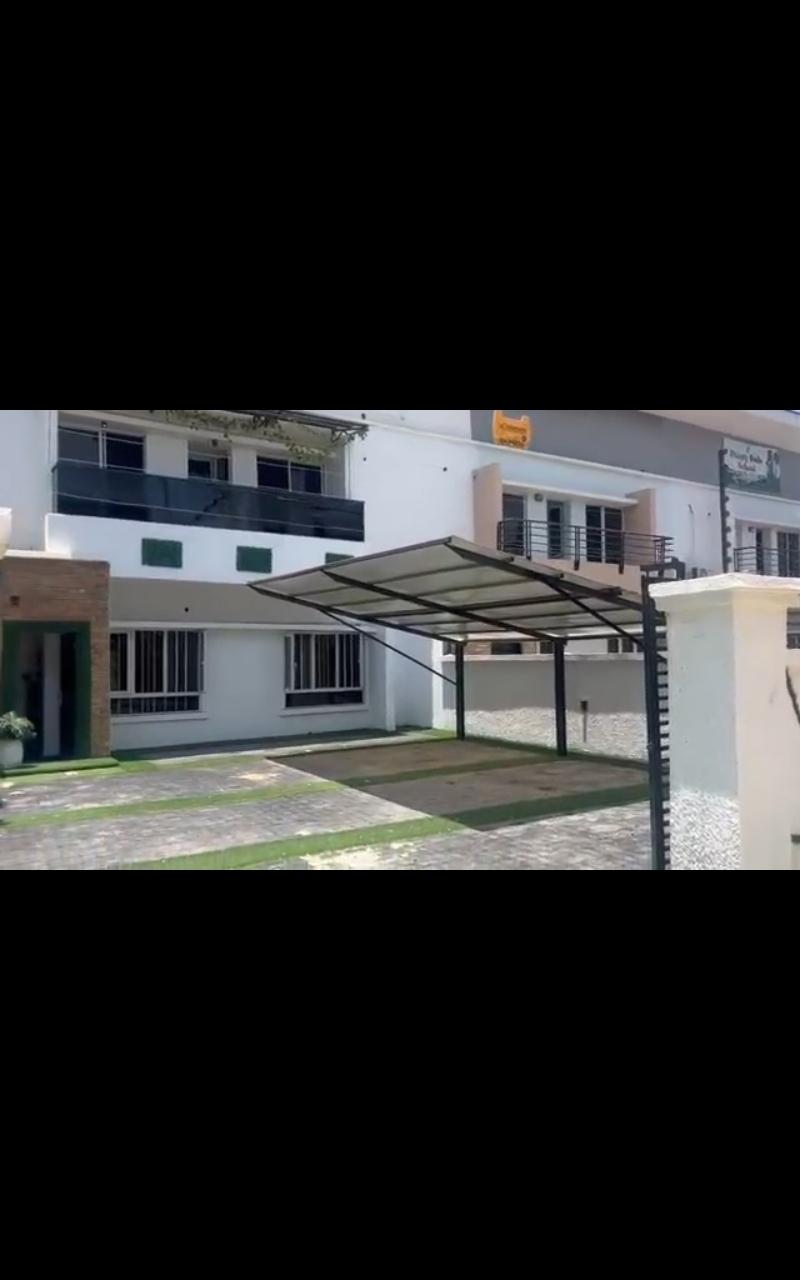 4-Bedroom Fully Detached Terrace Duplex with BQ in Ikota GRA, Lekki
