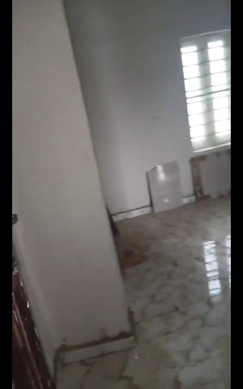 Standard 2-Bedroom Upstairs | 📍Ijegun Road, Ikotun