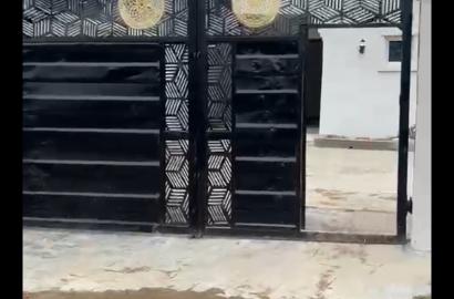 Finished 4-Flats Bungalow | 📍Off Governors Road, Ikotun