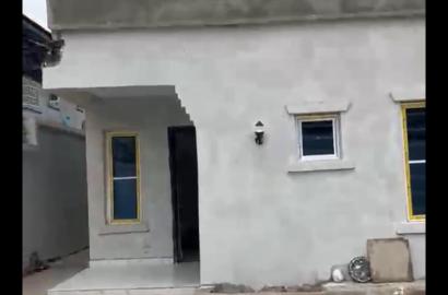 4-Flat Bungalow for Sale at Governor’s Road, Ikotun