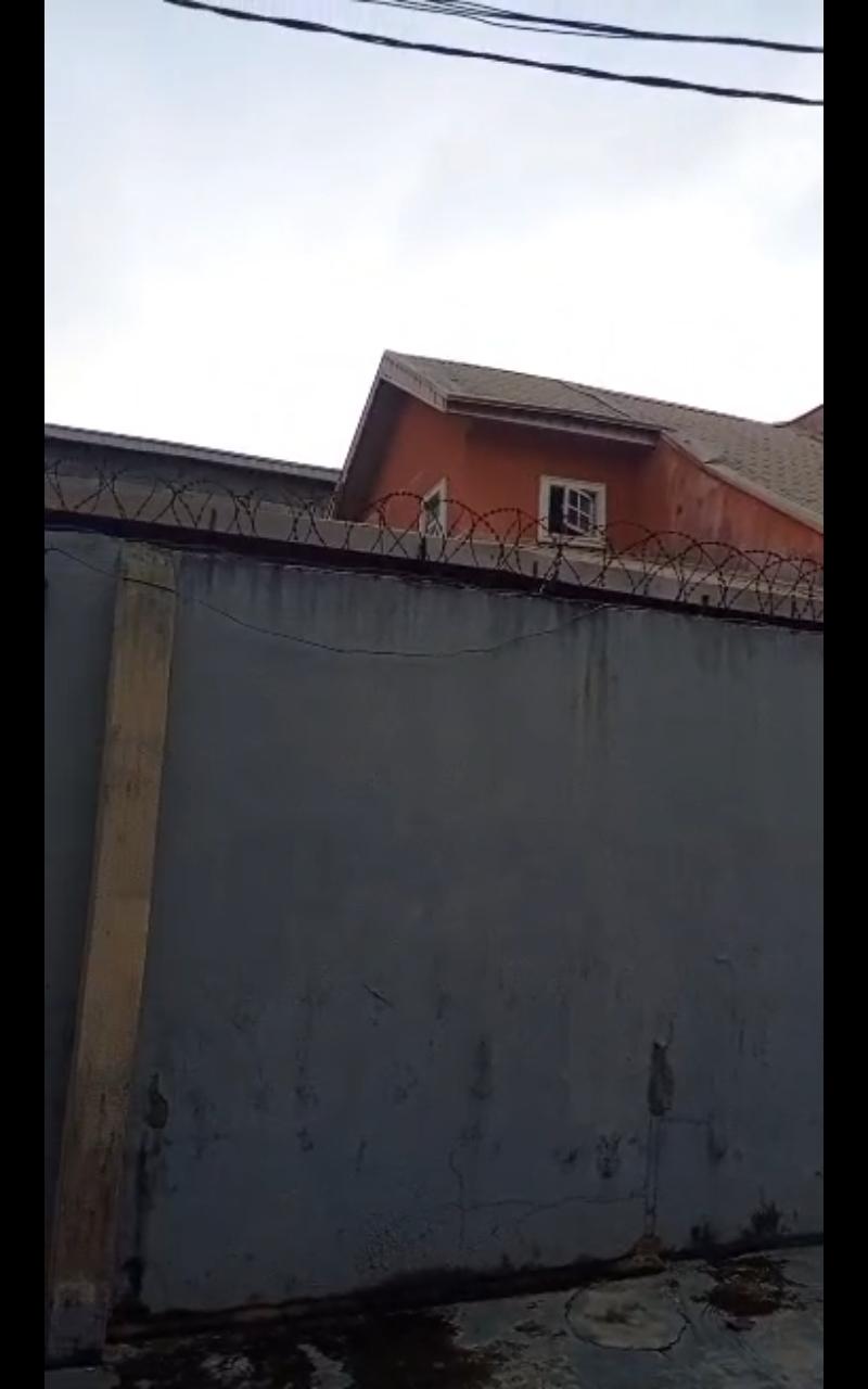 7-Bedroom Duplex with Global C of O at Jakande Estate, Oke-Afa