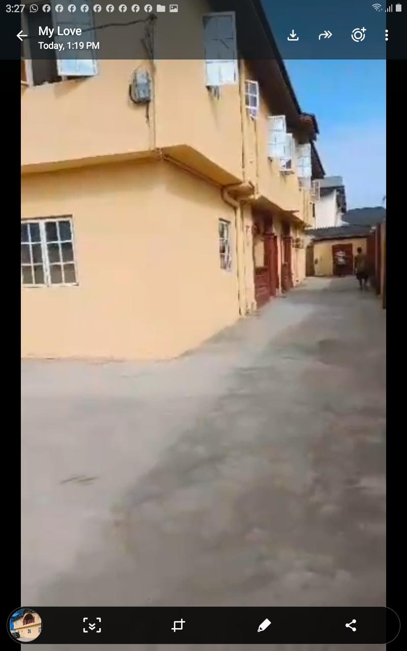 3-Bedroom Flat with 4 Toilets at Oke-Afa