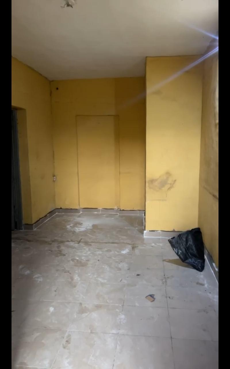 Mini Flat at Chemist Bus Stop, Ejigbo