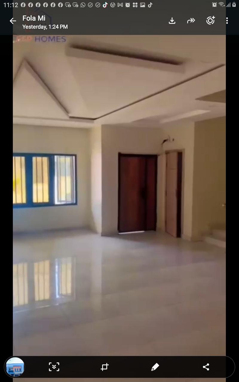 3-Bedroom Terrace Duplex with BQ & Swimming Pool