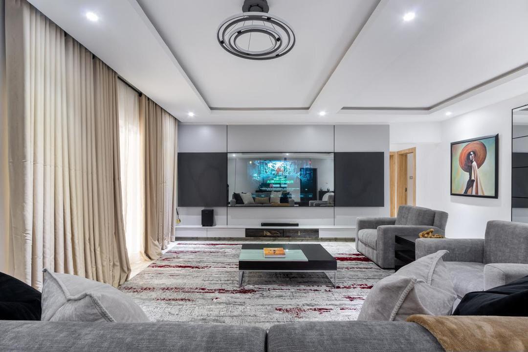 Luxury 2 & 3-Bedroom Penthouse Apartment for Short Let in Lekki Phase 1