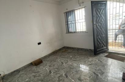Luxury Mini Flat (Upstairs) for Rent – Sholuyi, Gbagada, Lagos