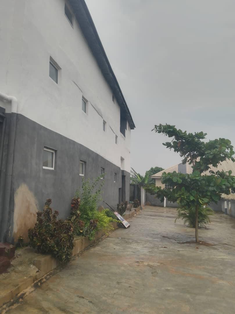 DISTRESS SALE – SCHOOL BUILDING (32 CLASSROOMS) – AYOBO, LAGOS
