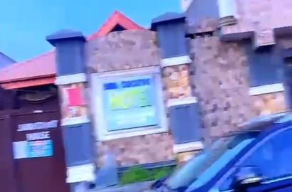 Mixed-Use Storey Building & Bungalow on 500sqm for Sale – Oworonshoki, Lagos