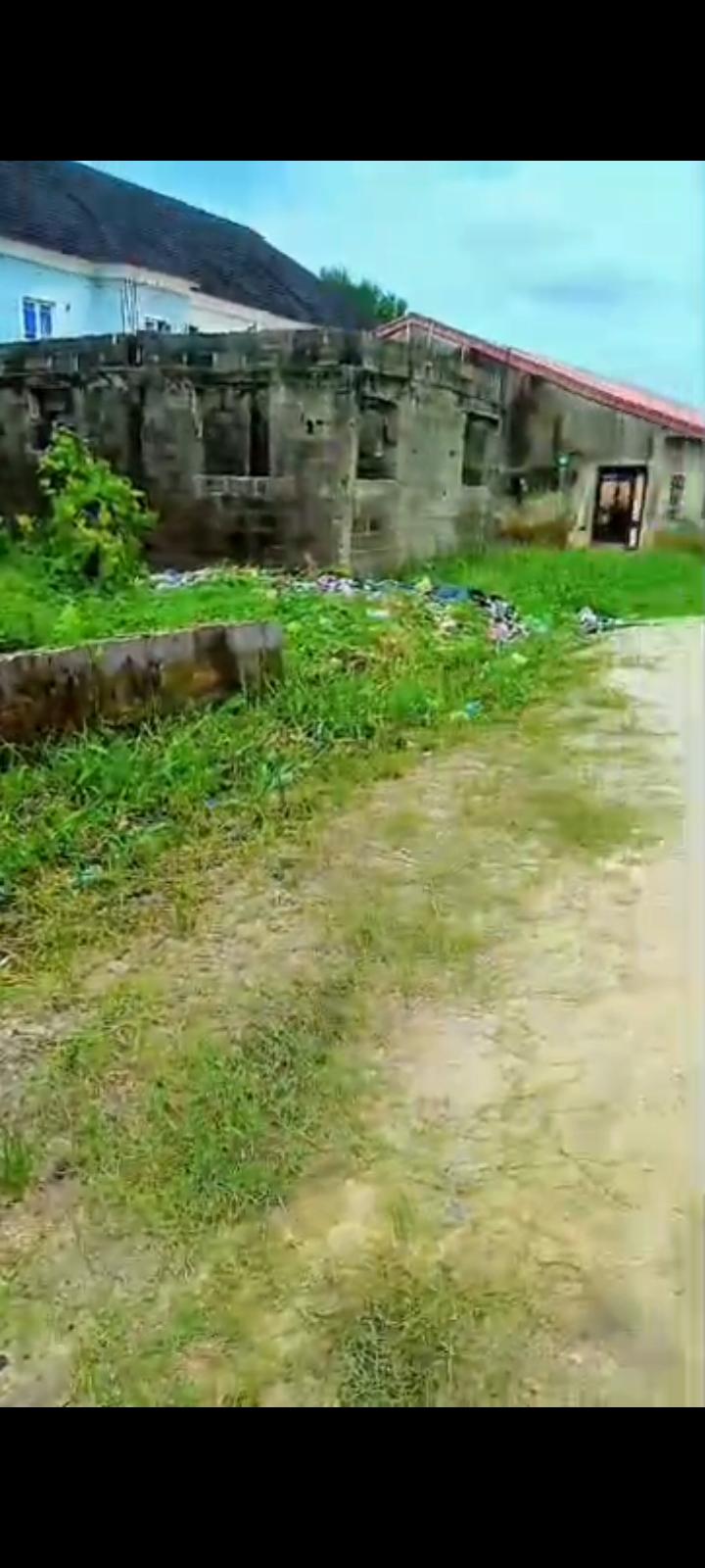 Plot of Land for Sale – Eputu / Awoyaya Road Axis, Lekki