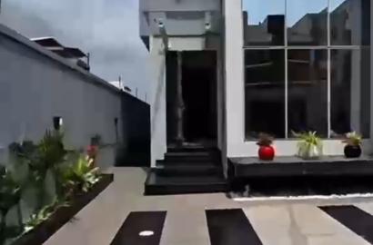 Luxury 5-Bedroom Fully Automated Detached Duplex for Sale – Lekki Phase 1, Lagos