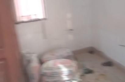 RENOVATED 2 BEDROOM DOWNSTAIRS – BACK OF SUPER SAVER STREET, AGO PALACE WAY