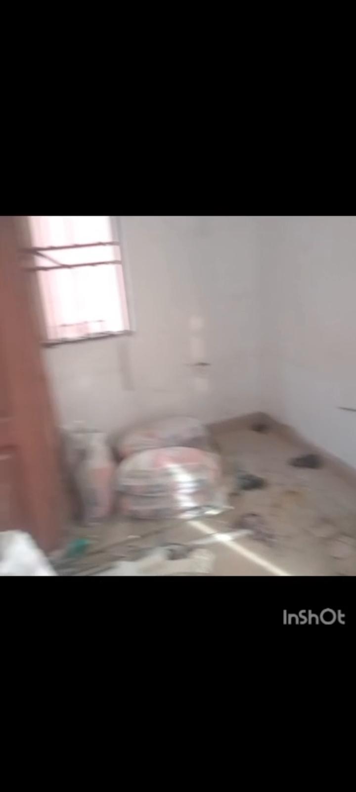 RENOVATED 2 BEDROOM DOWNSTAIRS – BACK OF SUPER SAVER STREET, AGO PALACE WAY