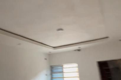 ROOM & PARLOUR SELF-CONTAIN – IWAYA, YABA, LAGOS