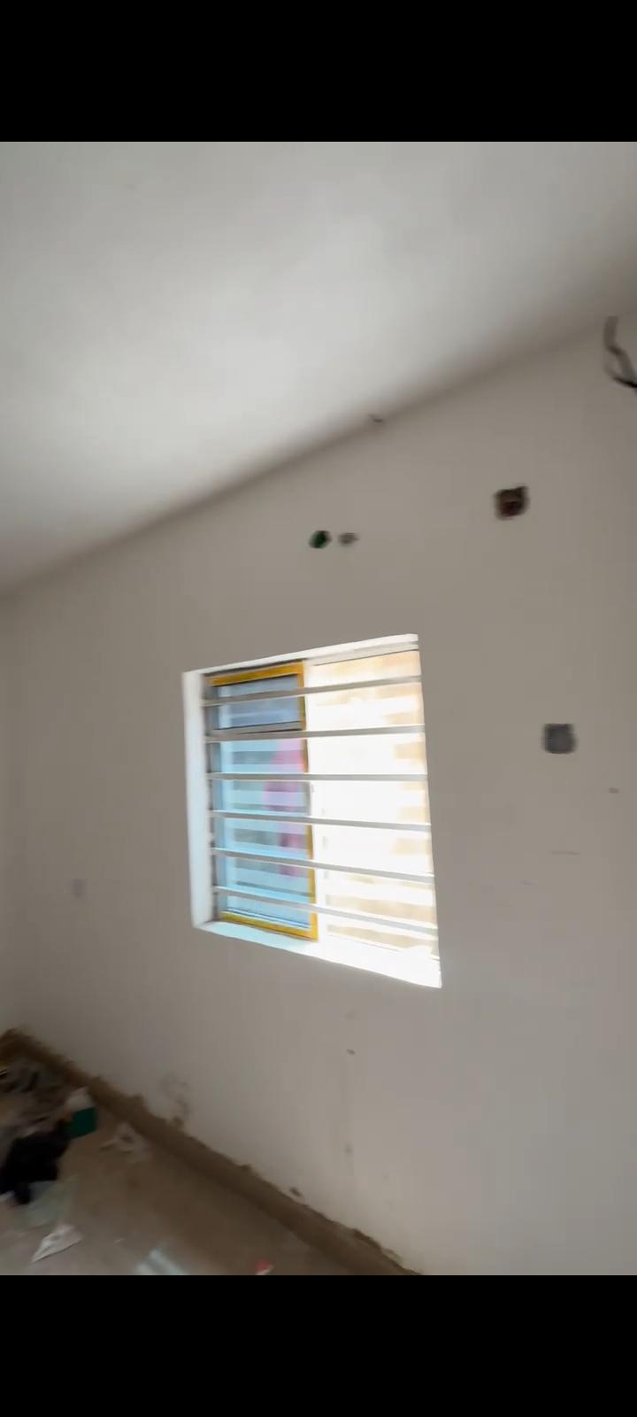 ROOM & PARLOUR SELF-CONTAIN – IWAYA, YABA, LAGOS