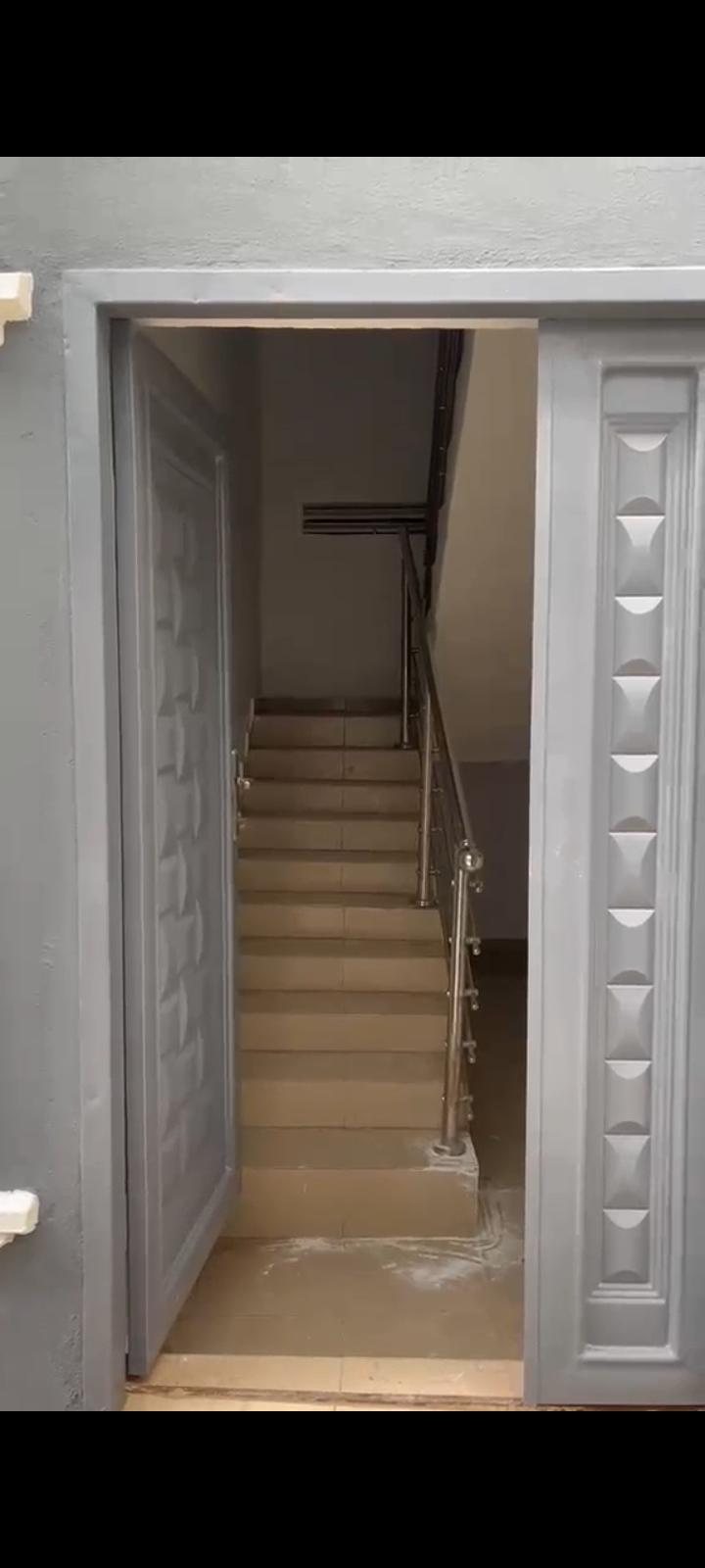 3 BEDROOM FLAT (UPSTAIRS) 📍 Heart of Obawole (Ndike Axis), Lagos