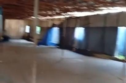 🏢 FOR LEASE Spacious Warehouse / Church Hall 📍 Location: Odo Eran Bus Stop, LASU–Isheri Road, Lagos