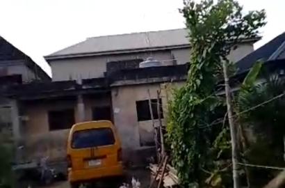 Half Plot of Land with Existing House 📍 Location: Ikotun–Igando Road, Lagos