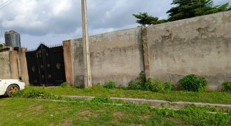 ONE & HALF PLOT OF LAND MEASURED 50/150, HAVING AN INDUSTRIAL BOREHOLE AVAILABLE FOR SALE AT ADEWOLE ESTATE ILORIN, KWARA STATE.